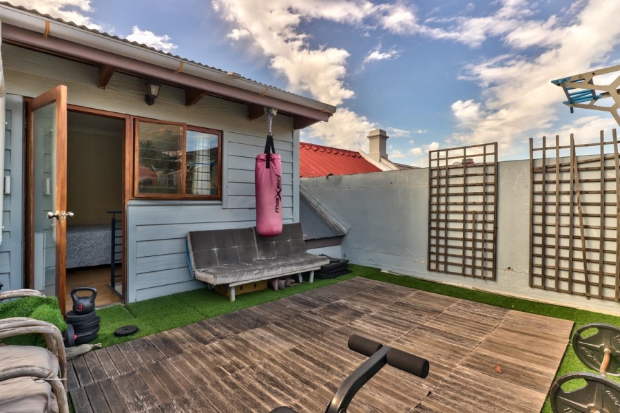 3 Bedroom Property for Sale in Woodstock Western Cape